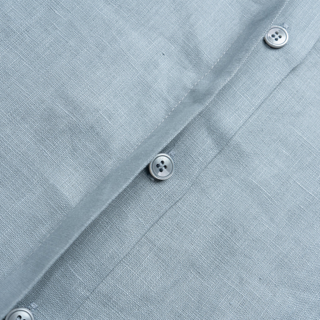 The Vérité Linen Shirt