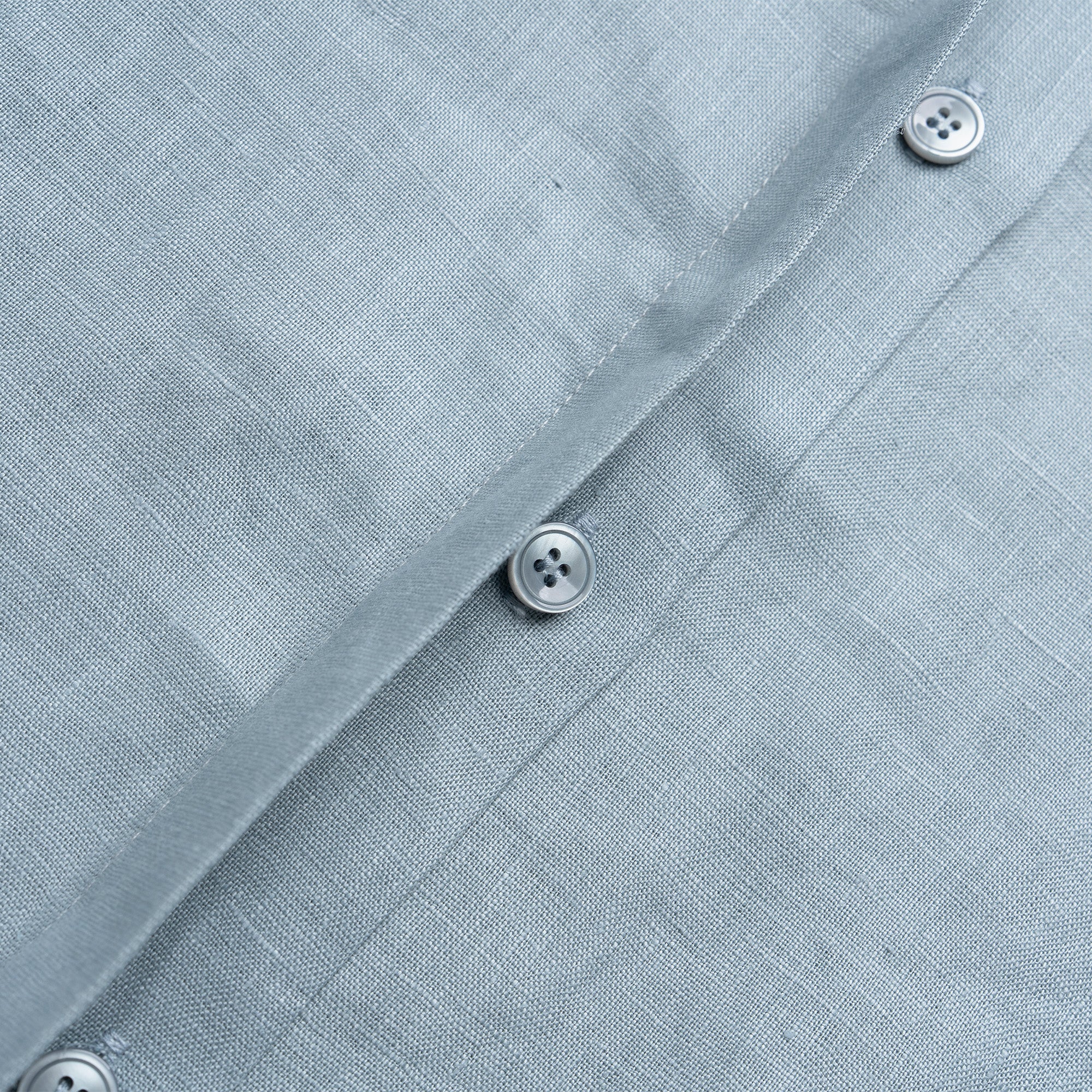 The Vérité Linen Shirt